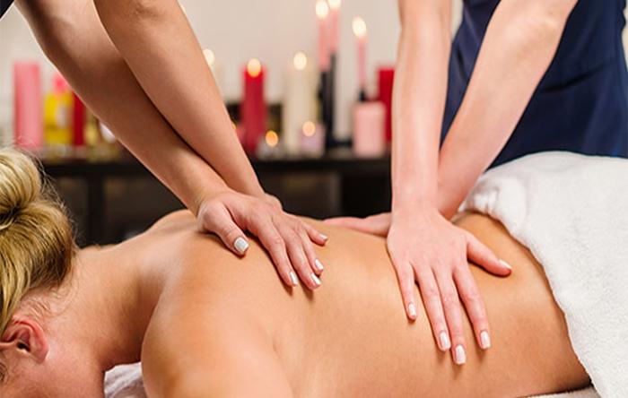 Four Hands Massage